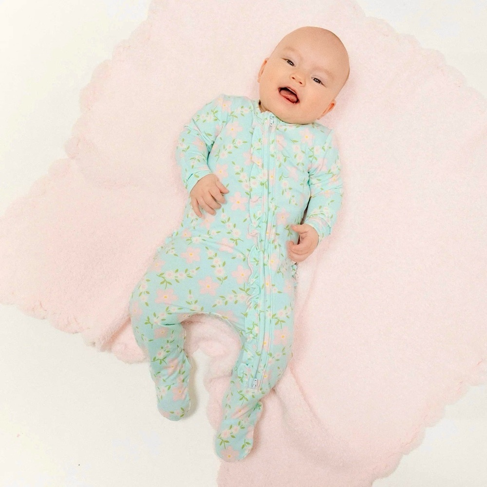 🌼NWOT Angel Dear Floral teal zippered romper newborn bamboo pajamas footie
